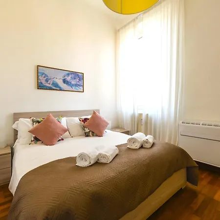 Hostly-suite Le Maioliche-near The Tower Pisa