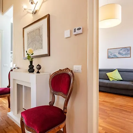 Hostly-suite Le Maioliche-charme In Town Center Пиза