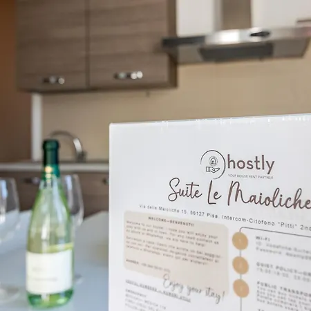 Hostly-suite Le Maioliche-charme In Town Center Апартаменты